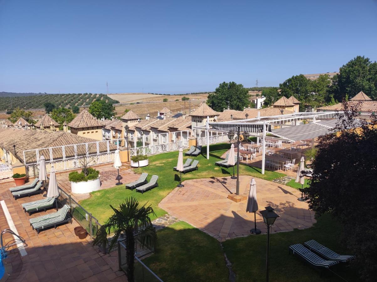 RL Ciudad de Úbeda Hotel Exterior foto